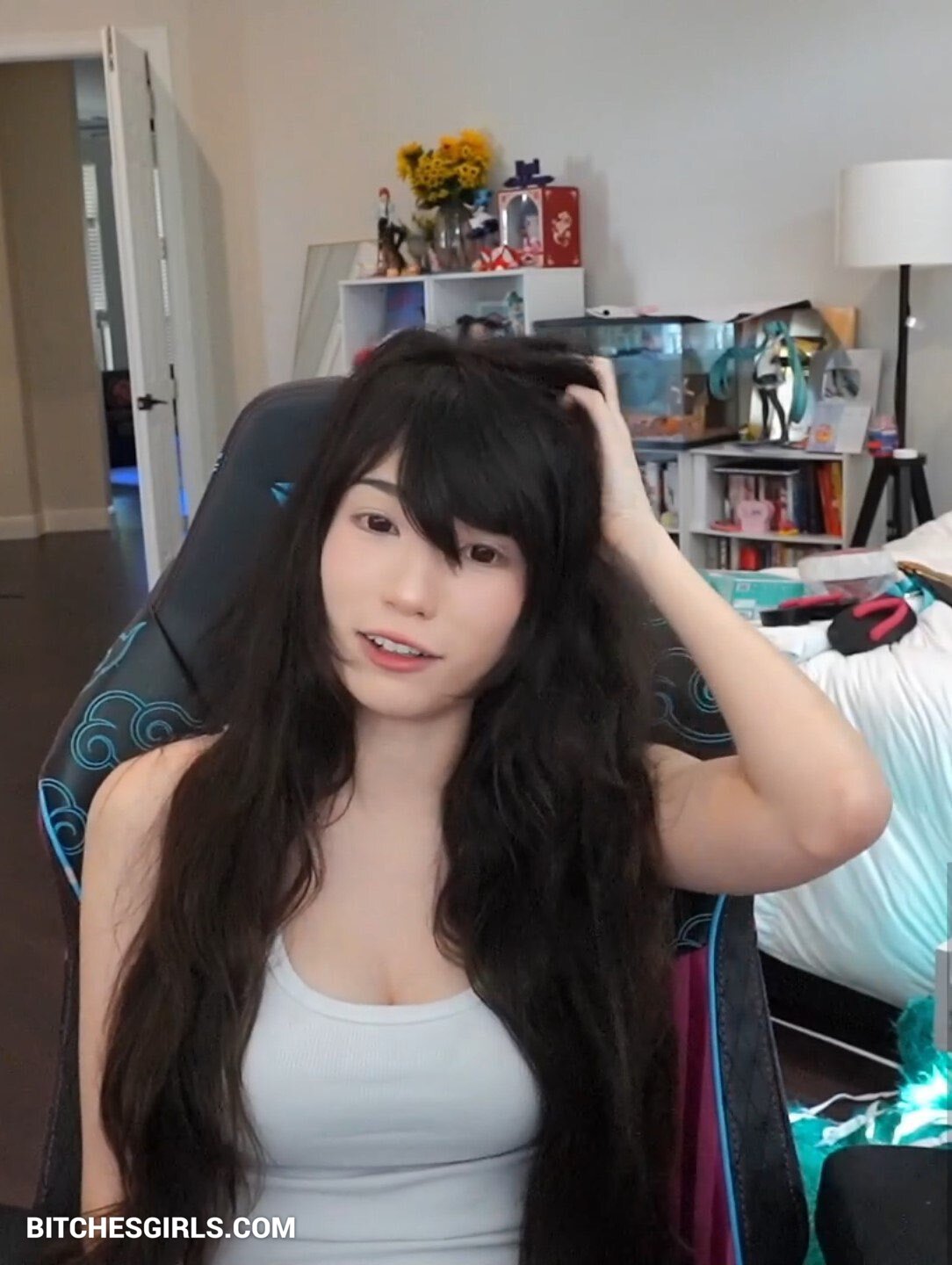 Emiru Cosplay Nudes - Emily Schunk Nude Videos Twitch